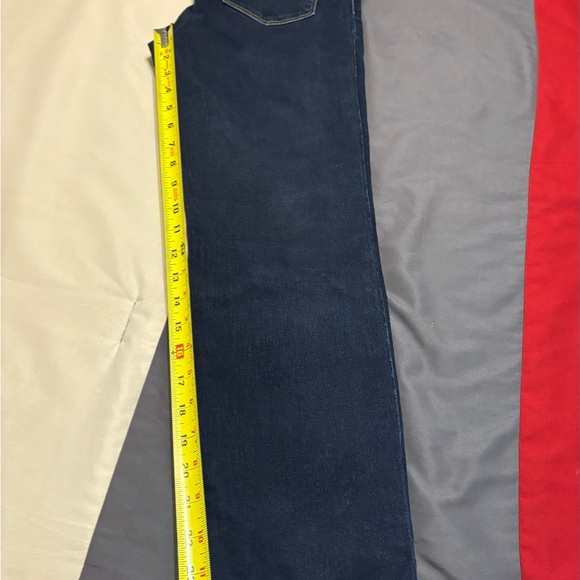 Levi's Dark Blue Straight Leg Women's Jeans - Picture 7 of 7